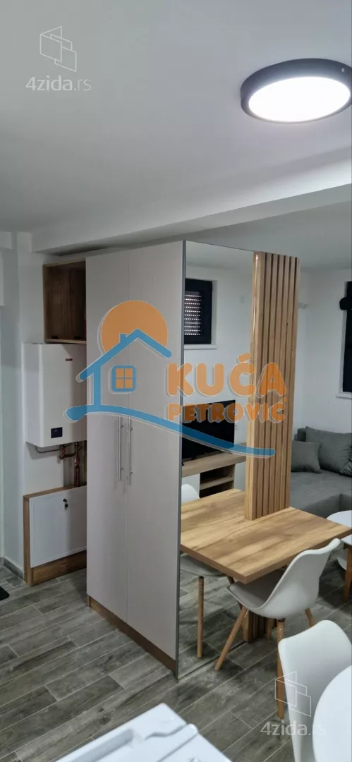 Garsonjera | 4zida