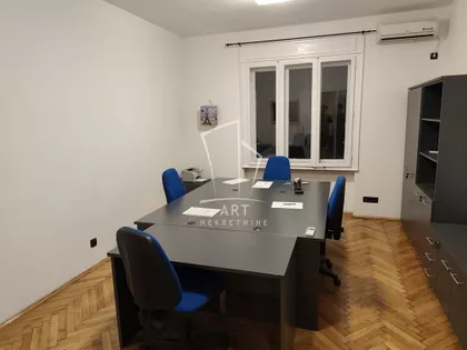 Milovana Milovanovića | 4zida.rs