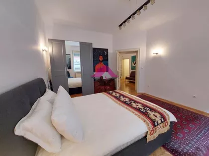 Vase Čarapića | 4zida.rs