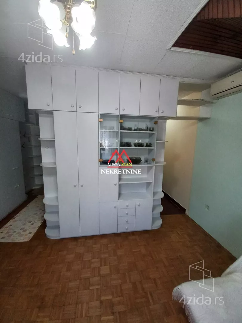 Garsonjera | 4zida