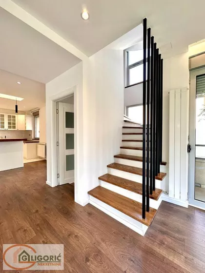 Banovo Brdo | 4zida.rs