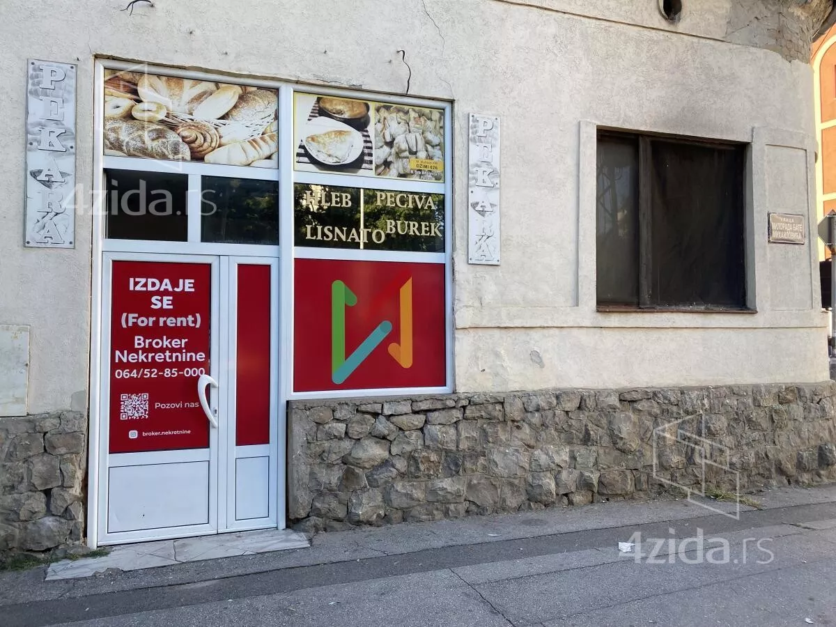 Lokal | 4zida