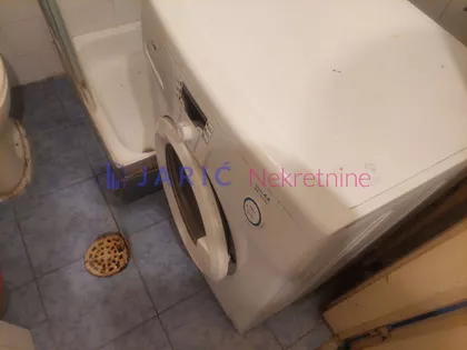 Crveni Krst Vračar | 4zida.rs