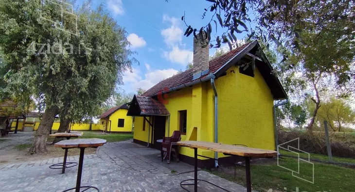 Ugostiteljski objekat | 4zida