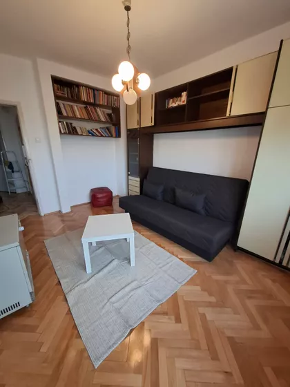 Studenac | 4zida.rs