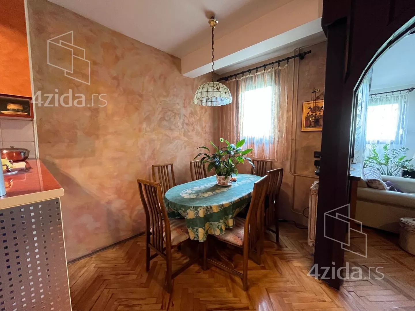 Četvorosoban stan | 4zida