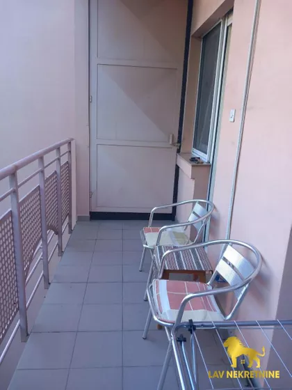 RADNIČKA | 4zida.rs