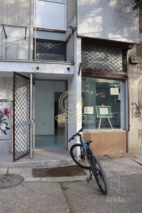 Poslovni prostor | 4zida