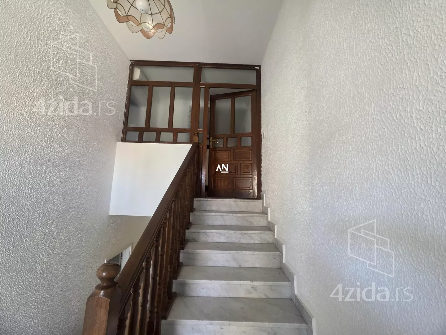 4-etažna kuća | 4zida