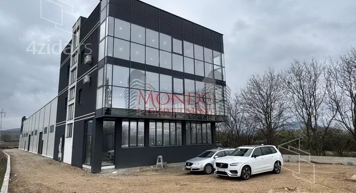 Poslovni prostor | 4zida