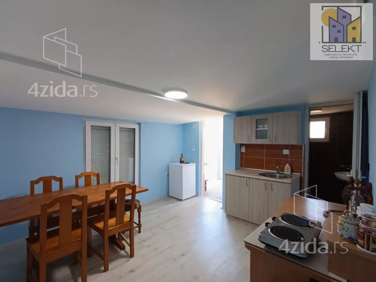 Kuća | 4zida
