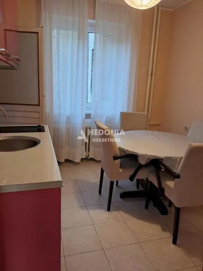 Skender Begova | 4zida.rs