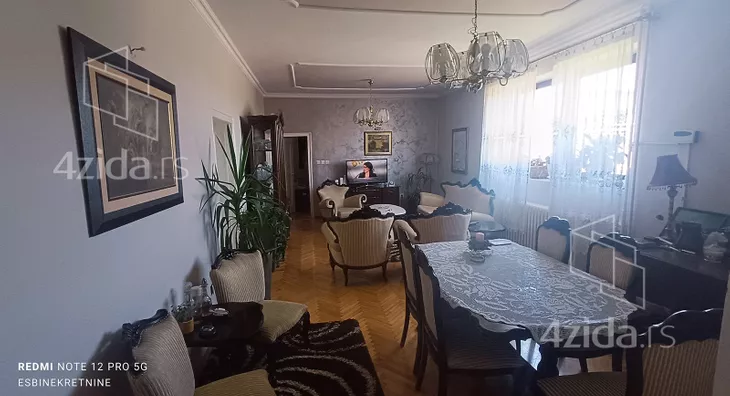 3-etažna kuća | 4zida
