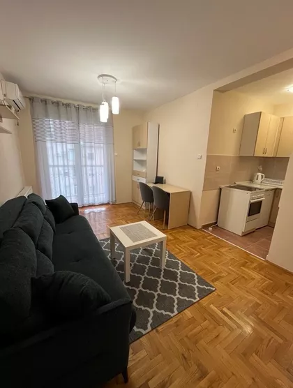 Cankareva 27 | 4zida.rs