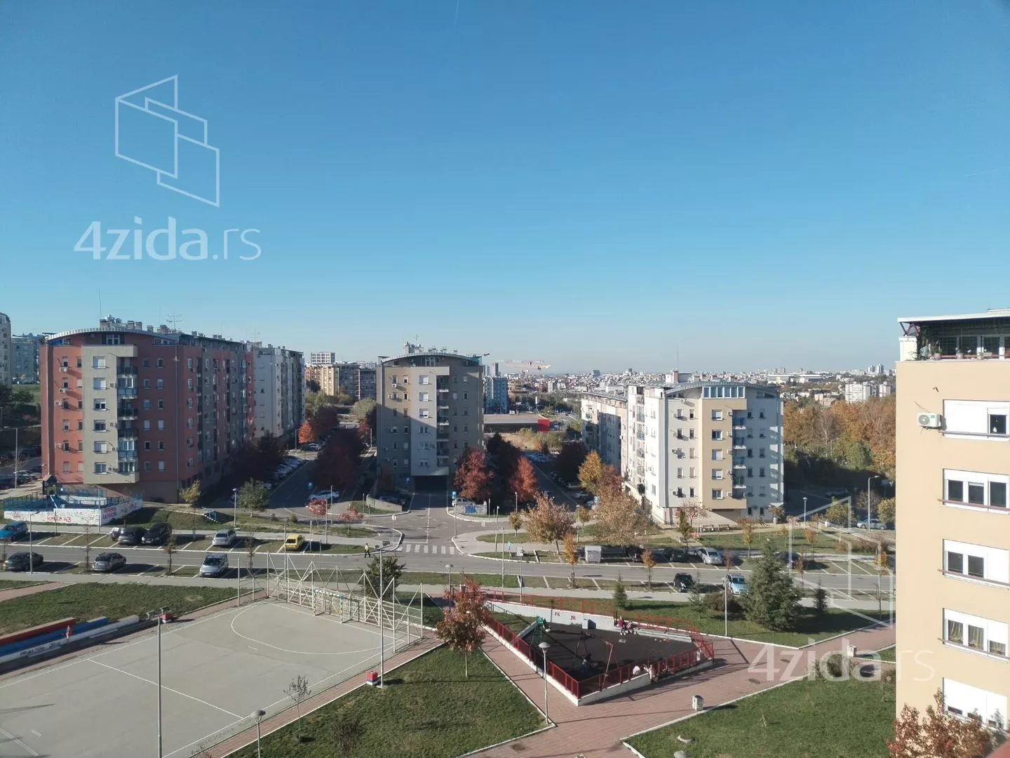 Jednoiposoban stan | 4zida