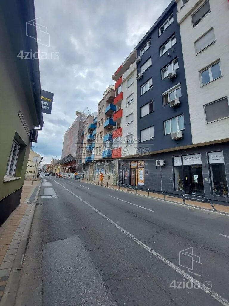Garsonjera | 4zida