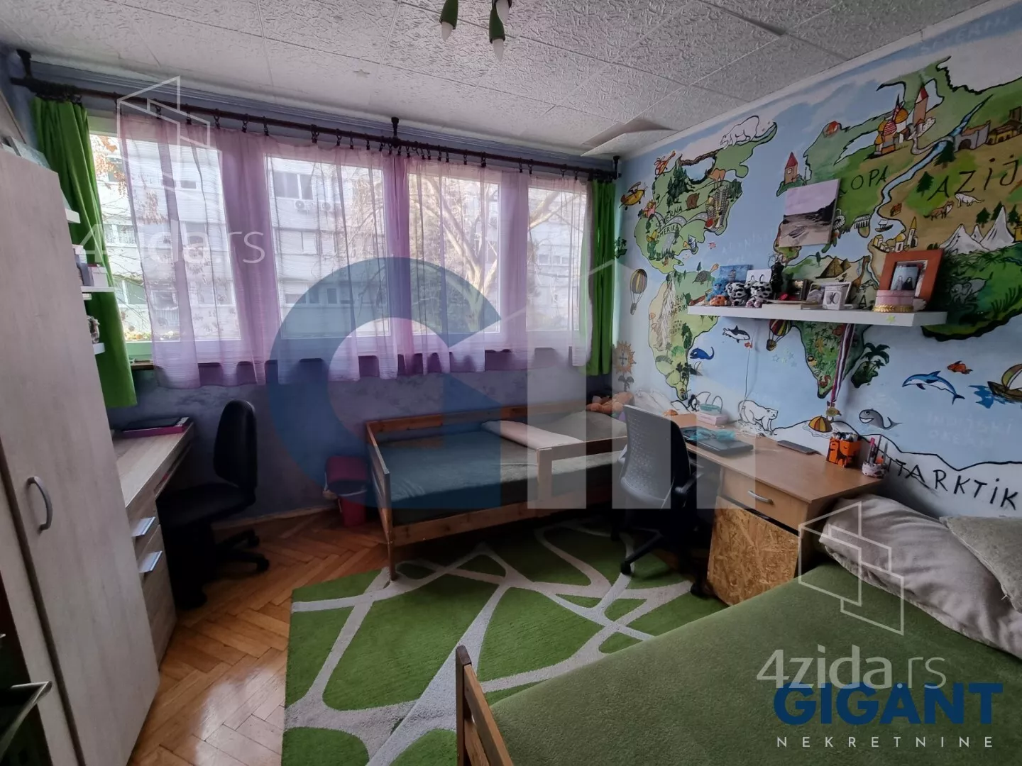 Troiposoban stan | 4zida