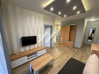 Bulevar Cara Lazara | 4zida.rs