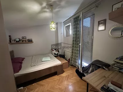 Gvozdićeva | 4zida.rs