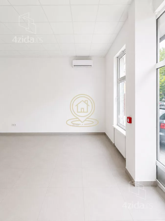 Lokal | 4zida