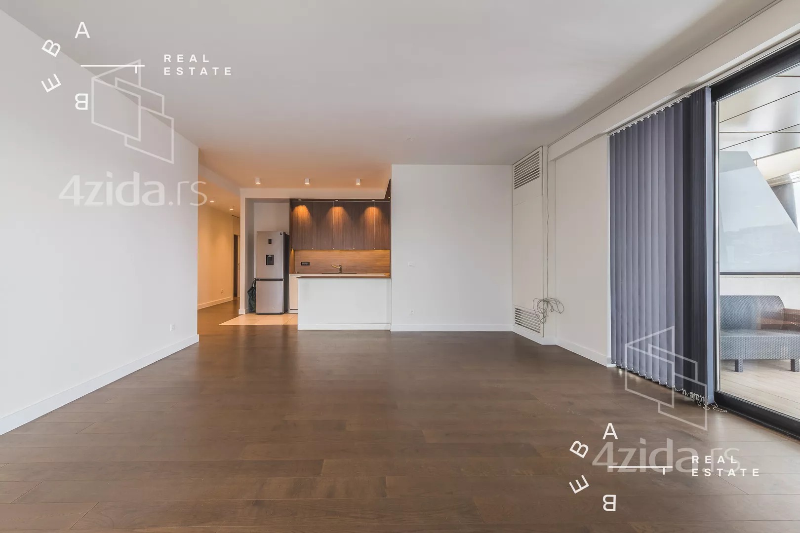 Petosoban stan | 4zida