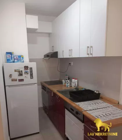 BELE NJIVE | 4zida.rs