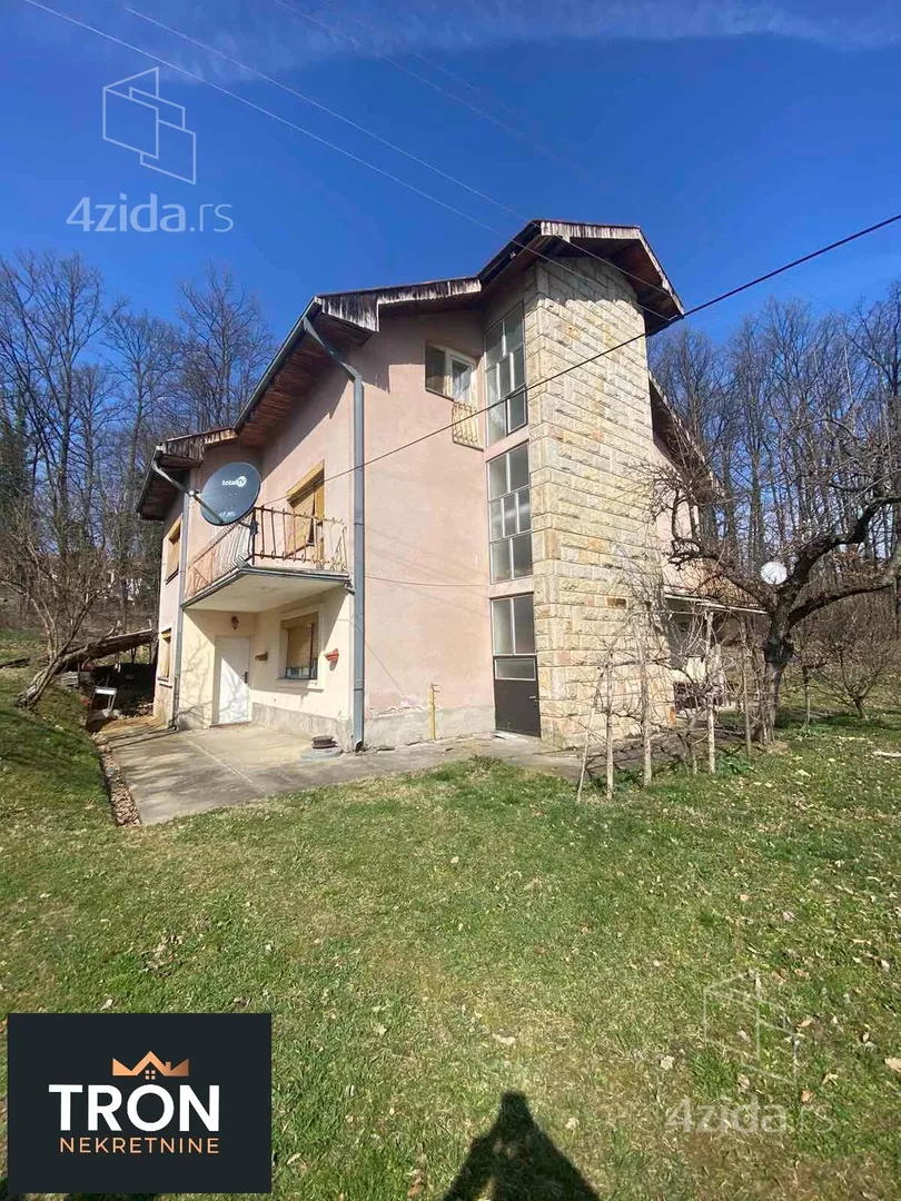 3-etažna kuća | 4zida