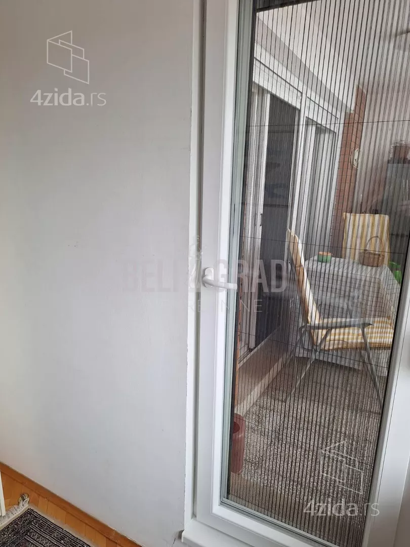 Četvoroiposoban stan | 4zida