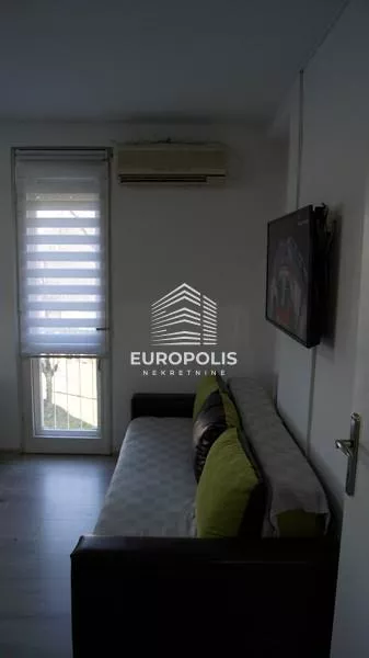 Darinke Radović | 4zida.rs