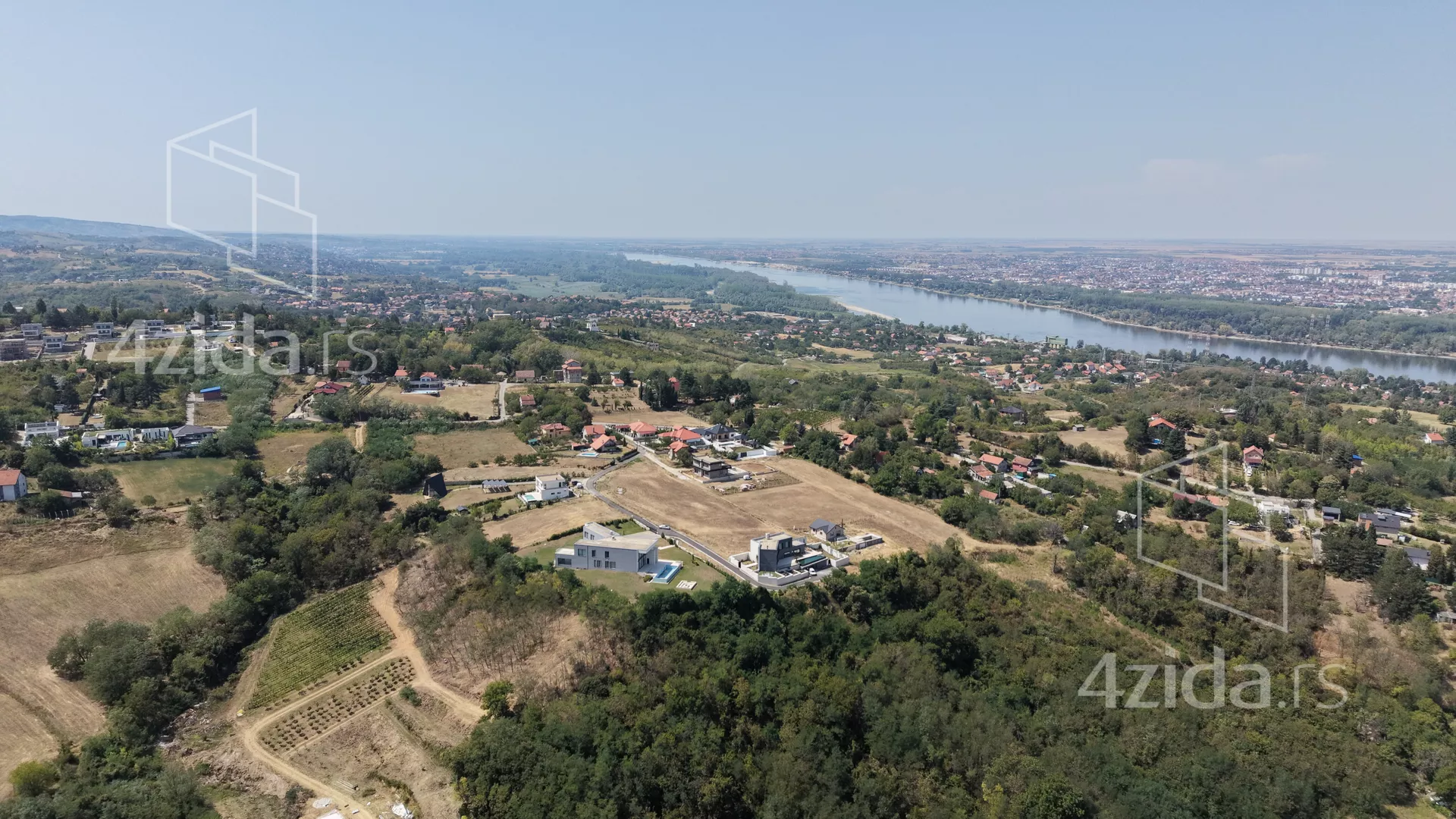 Građevinsko zemljište | 4zida