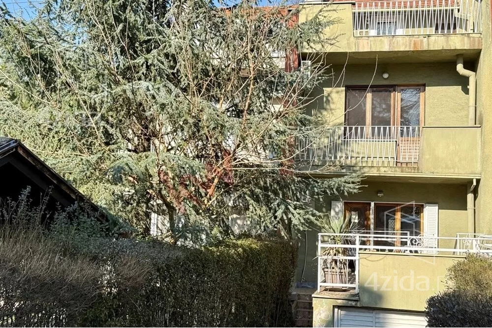 3-etažna kuća | 4zida