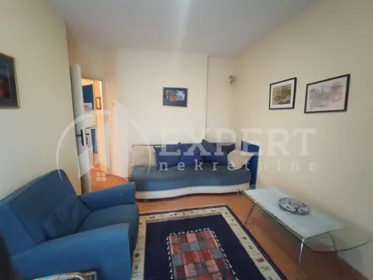 Radnih brigada | 4zida.rs