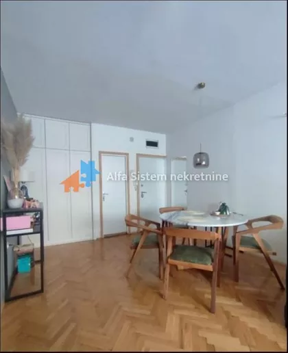 Botanička Bašta | 4zida.rs