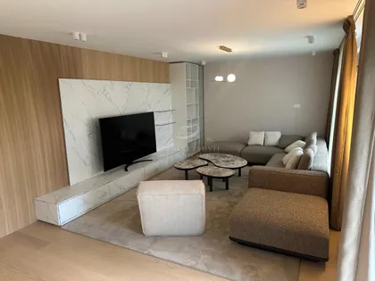 Južni Bulevar | 4zida.rs