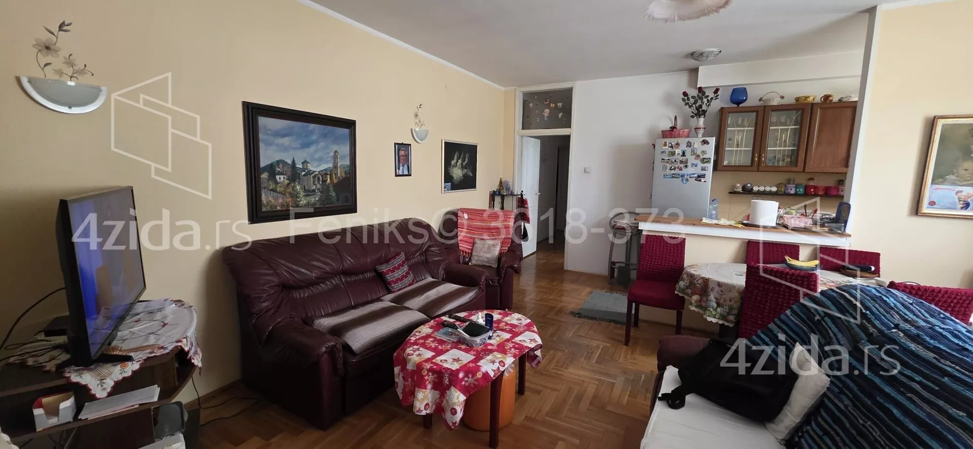 Sedmosoban stan | 4zida