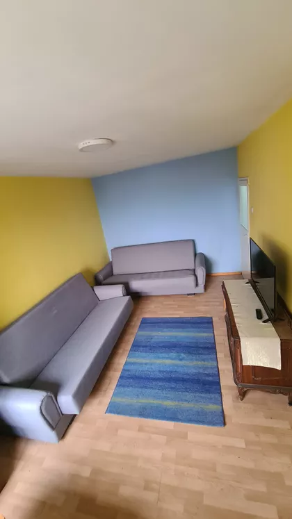 Ivana Mičurina | 4zida.rs