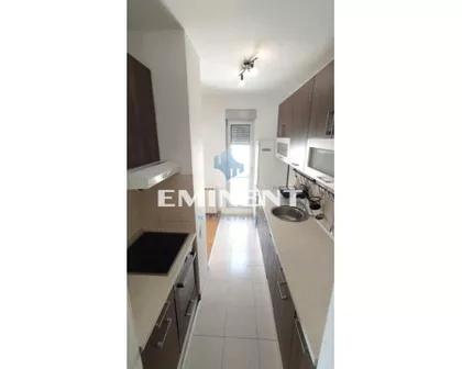 Madridska | 4zida.rs