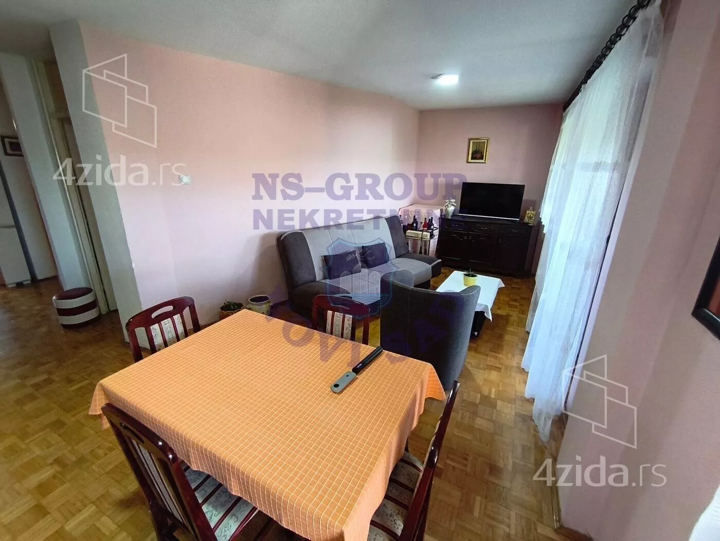 Troiposoban stan | 4zida