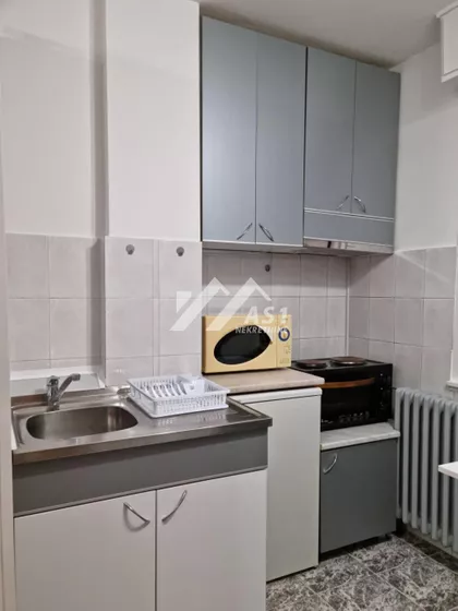 Bulevar Cara Lazara | 4zida.rs