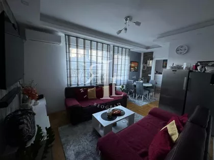 Vojvode Vlahovića Voždovac | 4zida.rs