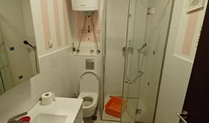 Četvoroiposoban stan | 4zida