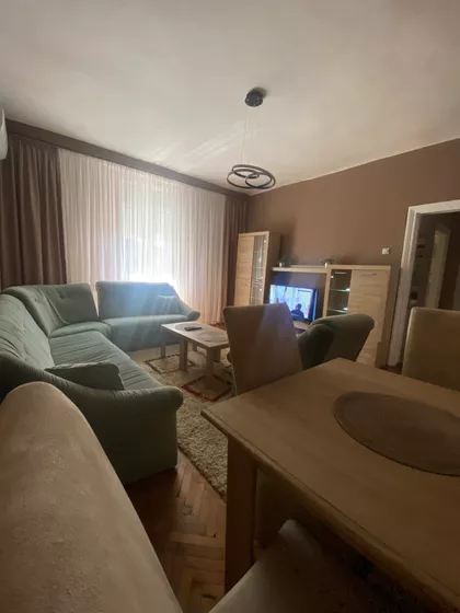 Kralja Milutina 34 | 4zida.rs