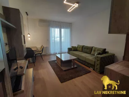 HEROJA PINKIJA | 4zida.rs