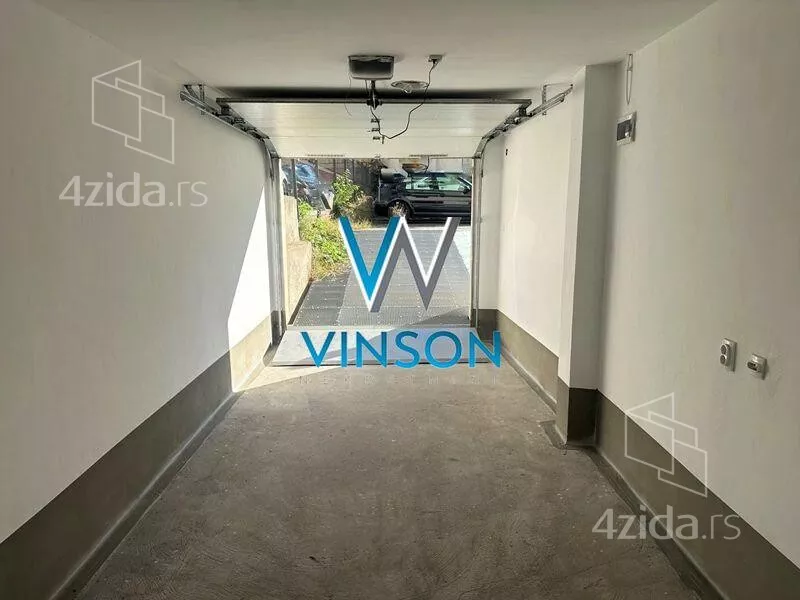 Garaža | 4zida