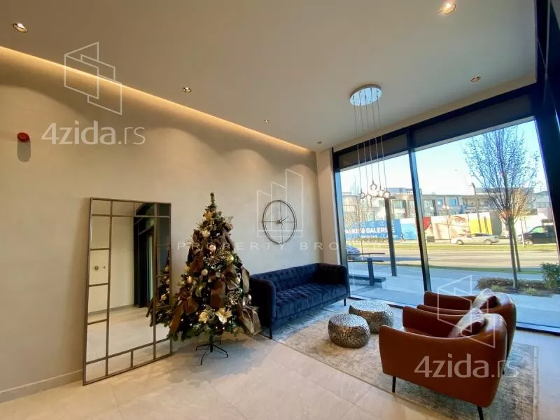 Petosoban stan | 4zida