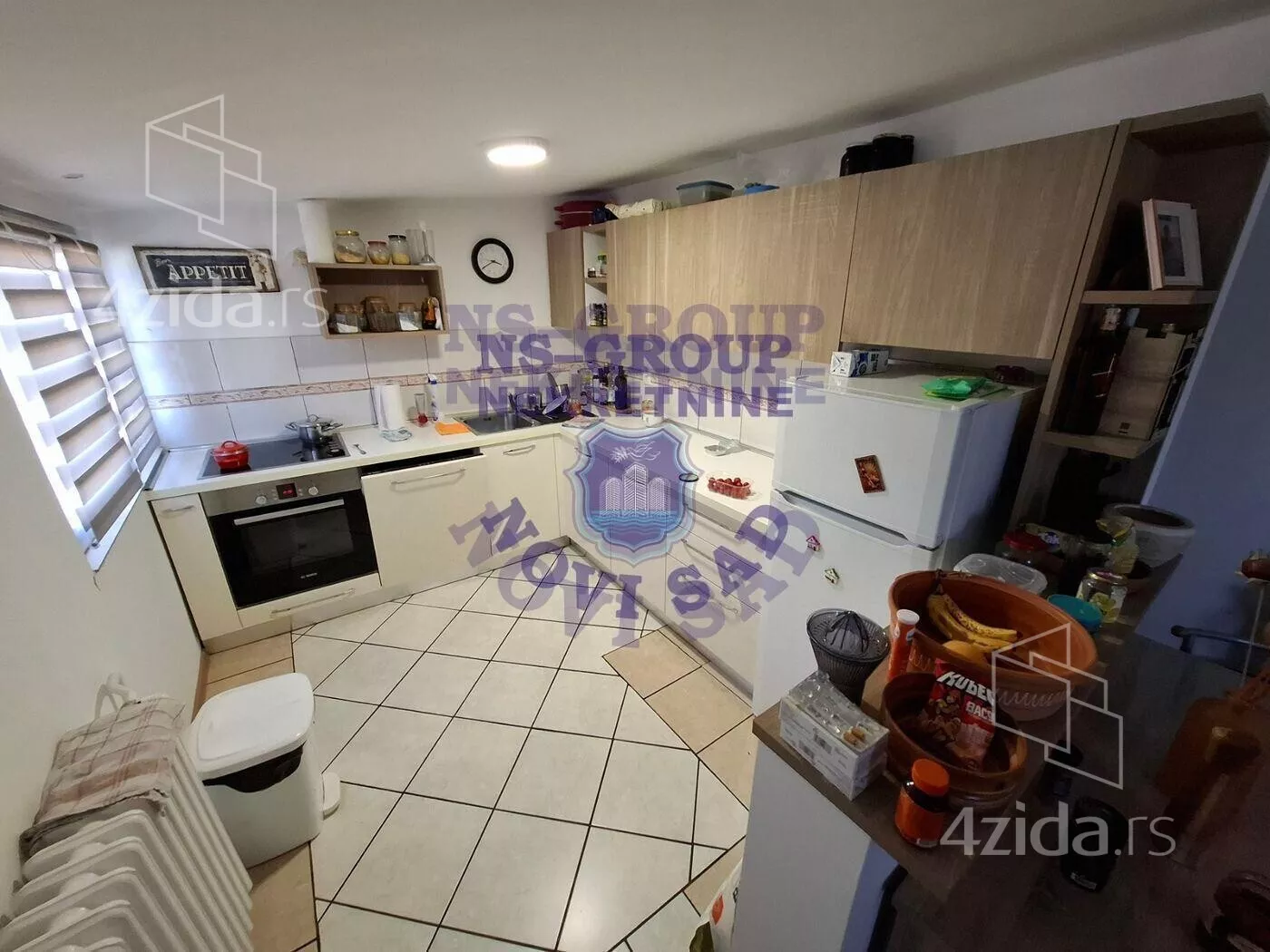 Petosoban stan | 4zida