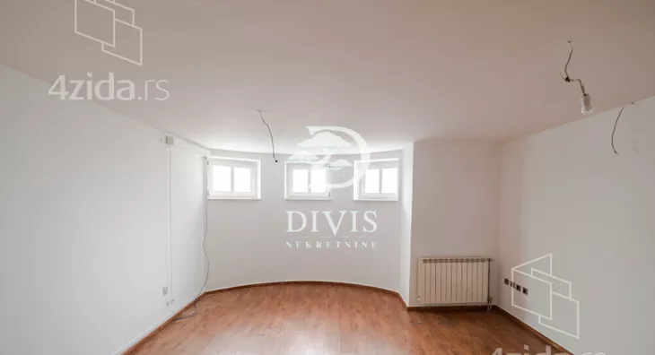 4-etažna kuća | 4zida