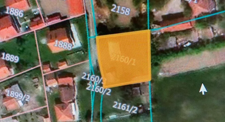 Građevinsko zemljište | 4zida