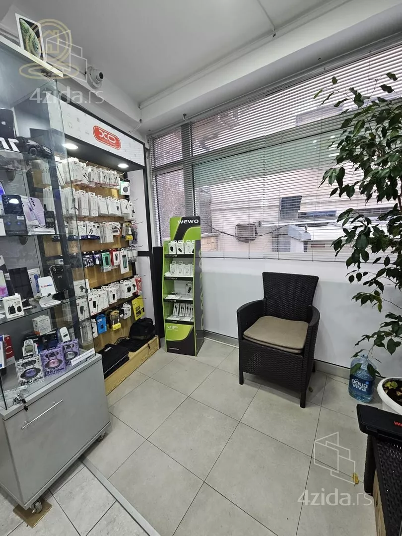 Poslovni prostor | 4zida