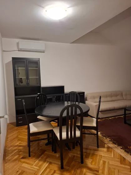 Mirka Bogovića | 4zida.rs